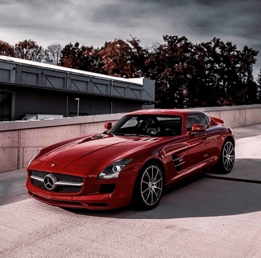 Мерседес АМГ С длинным капотом