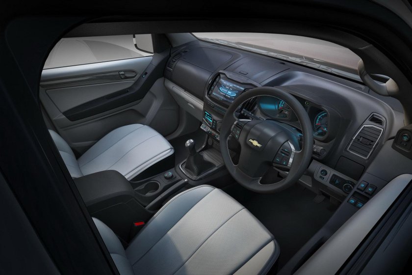 Chevrolet Colorado салон