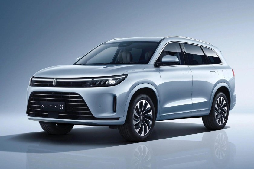 Huawei автомобиль