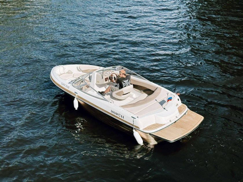 Катера и яхты