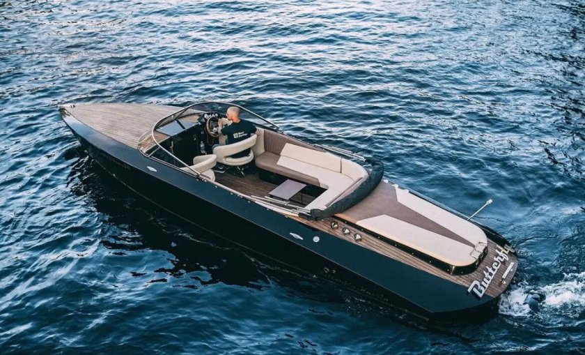 Катера и лодки