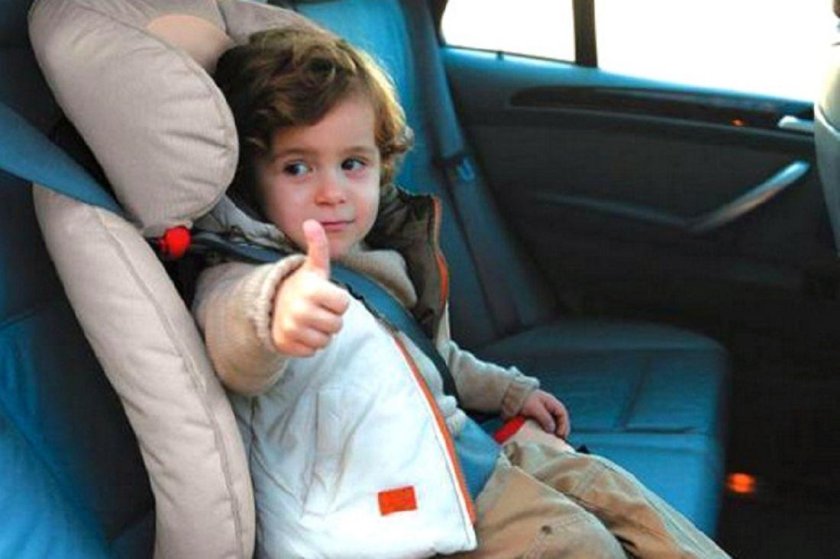 Автокресло детям