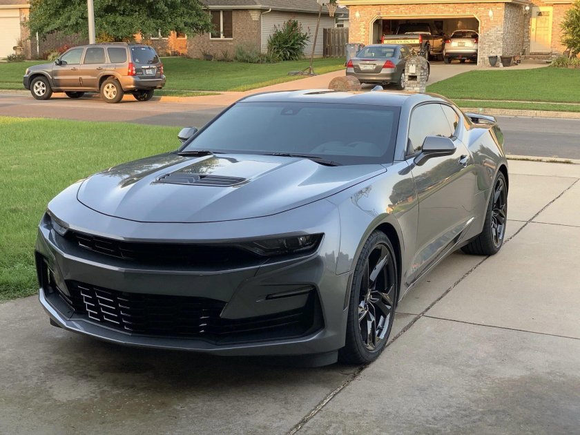 Шевроле Камаро СС 2020