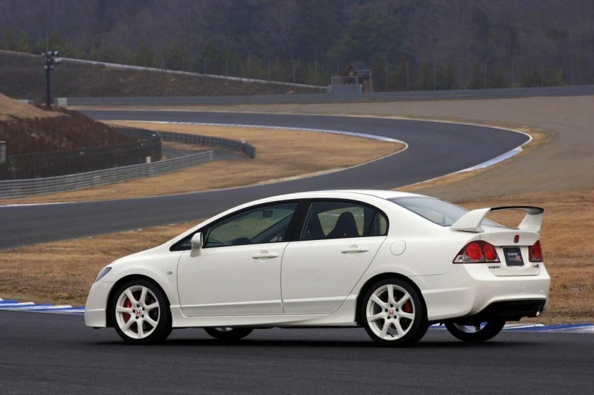 Honda Civic 8 Type r седан