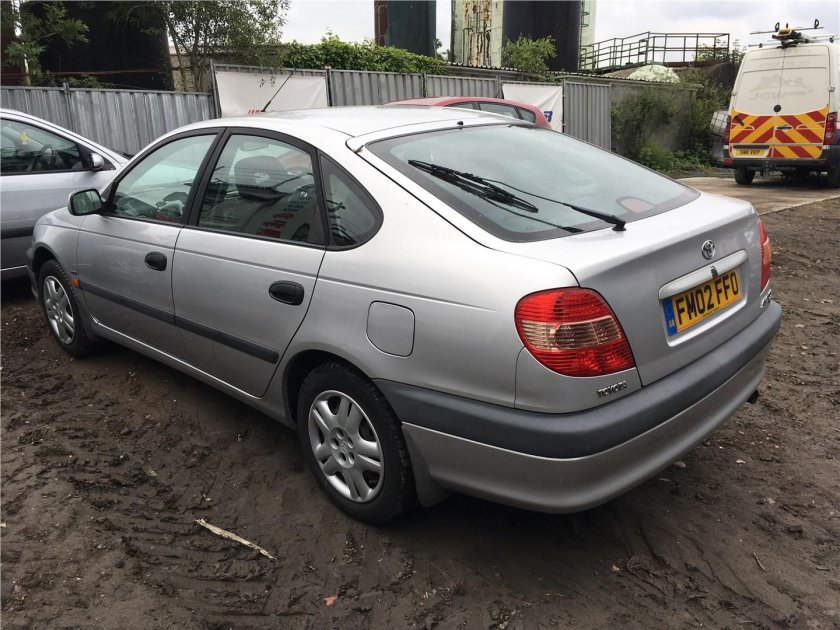 Тойота Авенсис 1997