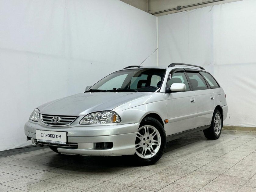 Тойота авенсис универсал 2001