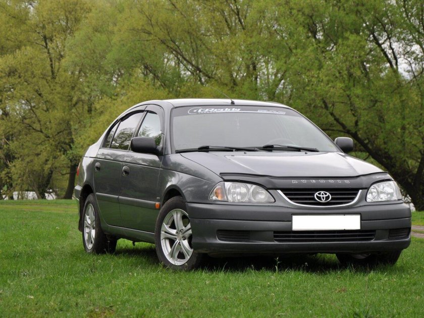 Toyota Avensis 2002