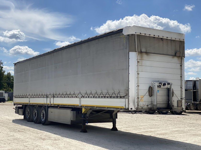 Полуприцеп бортовой Schmitz s01