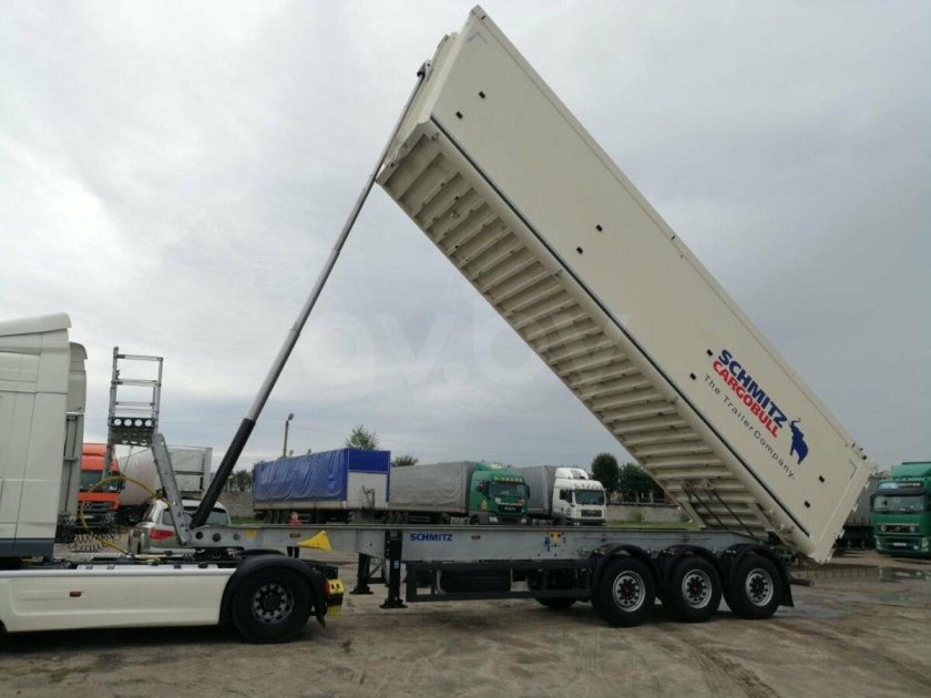 Полуприцеп самосвал Schmitz Ski