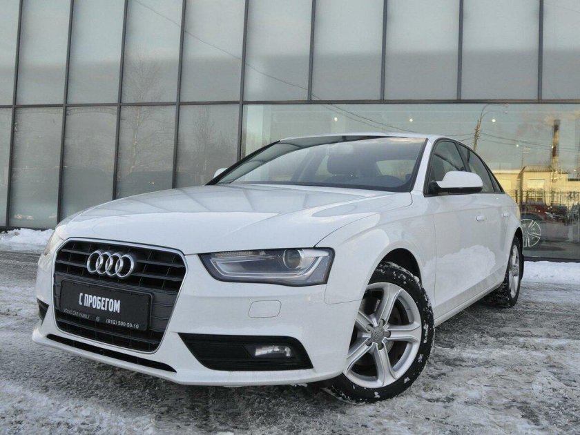 Audi a4 b8 белая