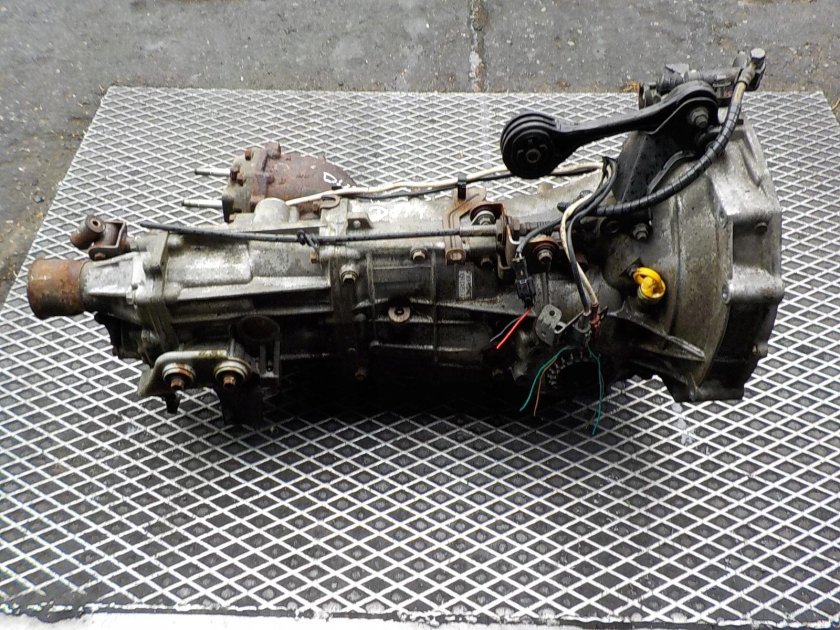 АКПП tz1b3zs4aa-IA Субару Форестер sg5 снятый поддон масляный