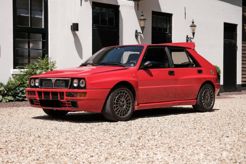 Lancia Delta integrale 1 поколения