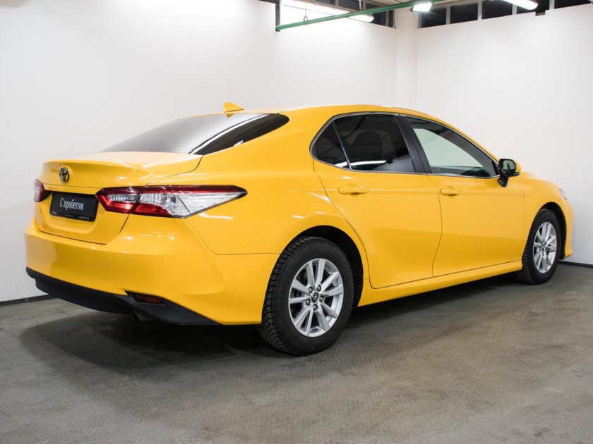 Toyota camry viii xv 70