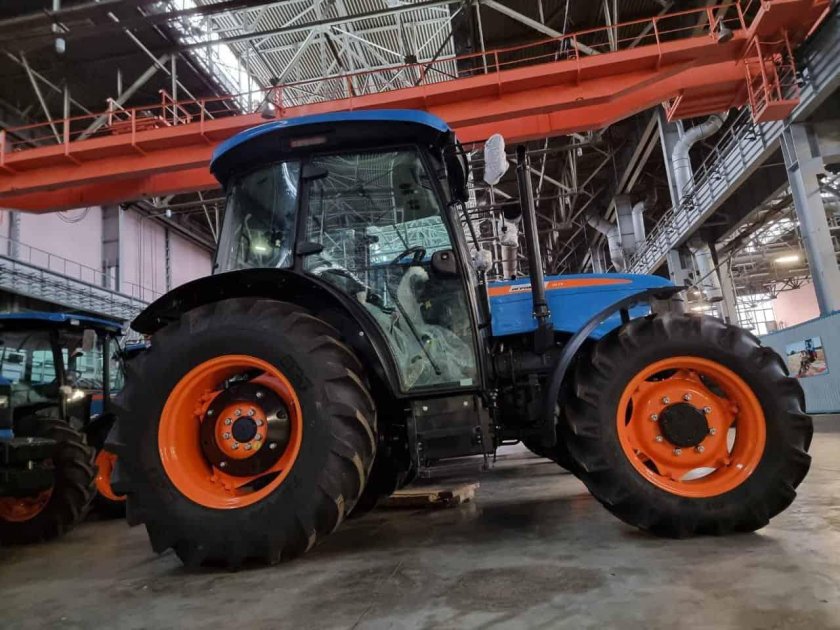 Трактор Агромаш 50тк