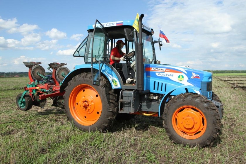 Трактора Агромаш 160тк