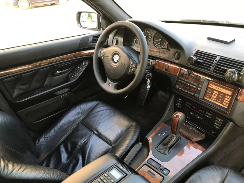 БМВ 7 е39 салон