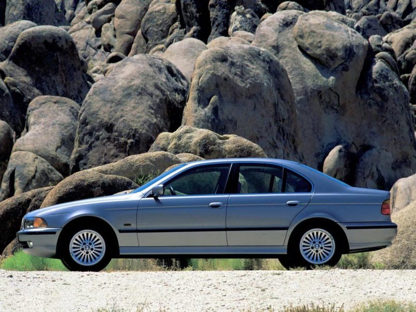 BMW 5 Series (e39)