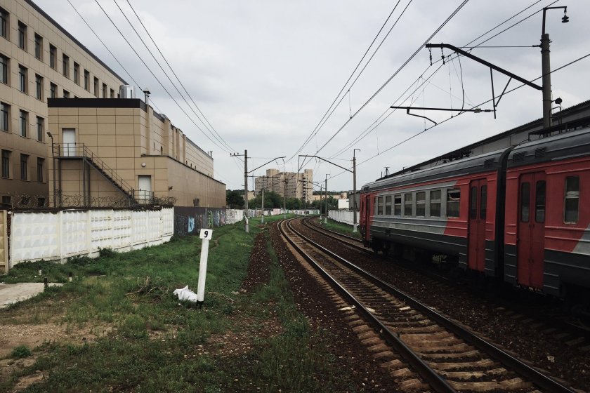 Городской вокзал красный Балтиец Нахабино