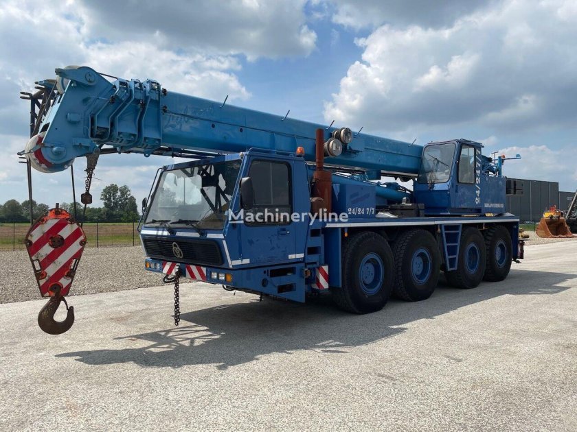 Liebherr LTM 1025