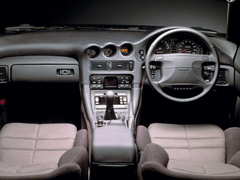 Mitsubishi 3000gt Interior