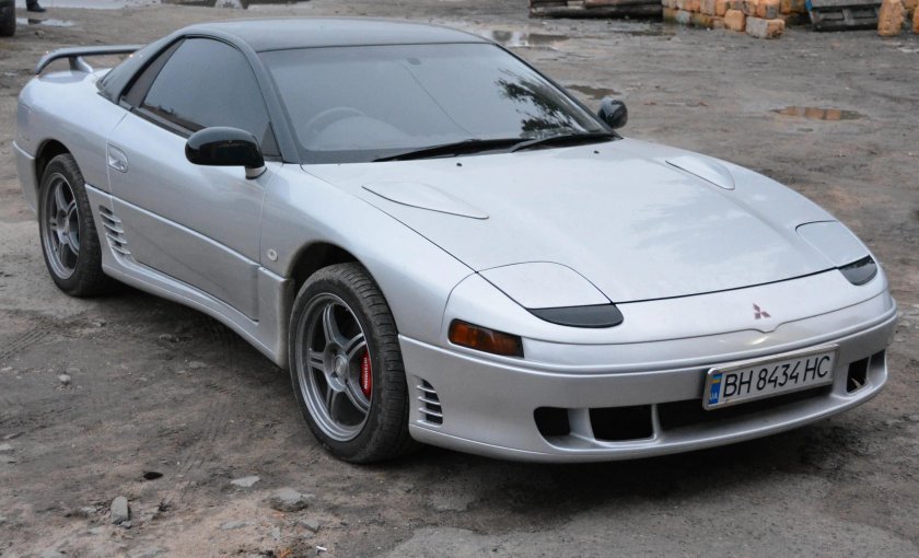 Mitsubishi Silver Motors avto