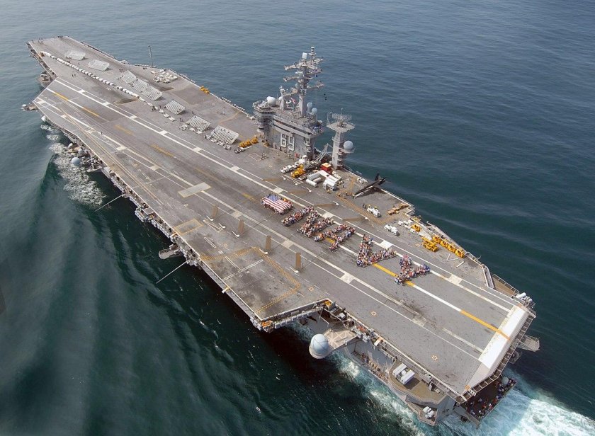 Дуайт Эйзенхауэр авианосец