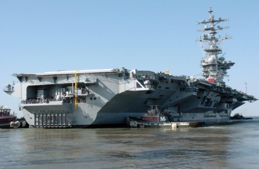 Авианосец Эйзенхауэр