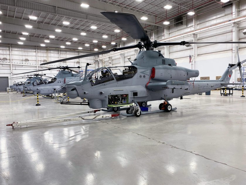 Bell Ah-1z Viper