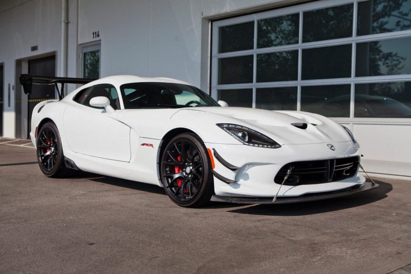 Dodge viper acr
