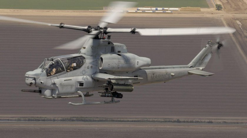 Вертолет Ah-1z Viper