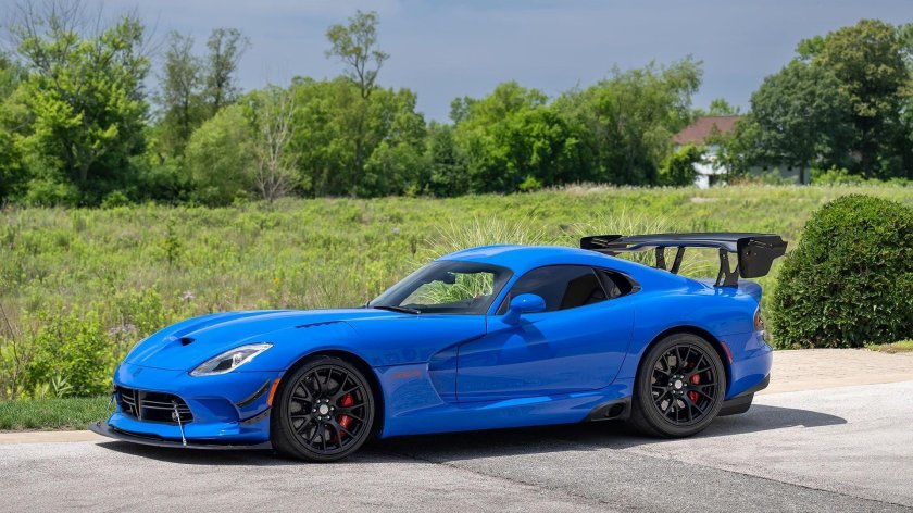 Dodge viper acr extreme