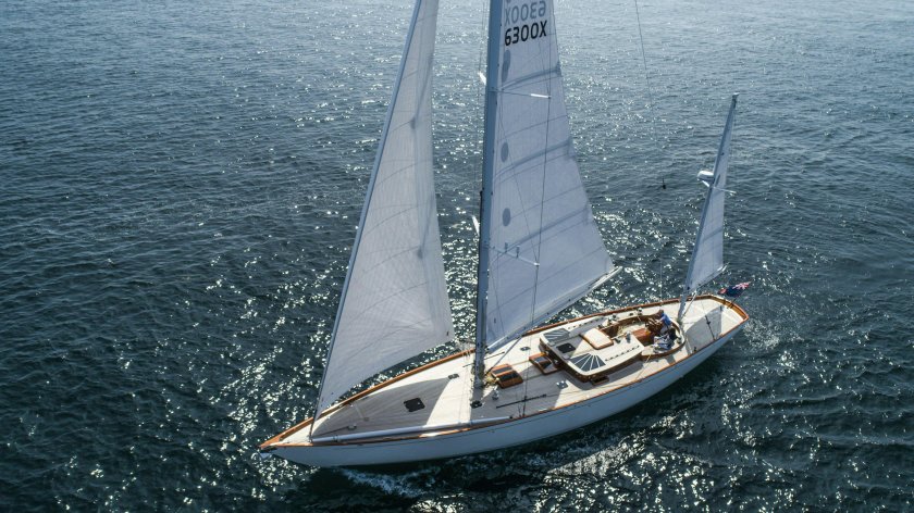 Яхта парусная спирит