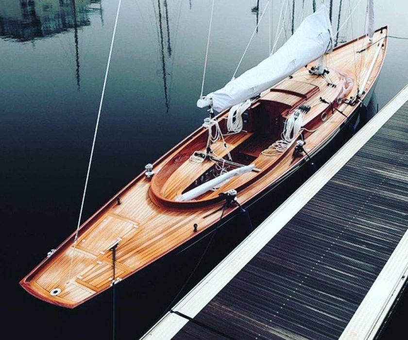 Парусная яхта спирит 111