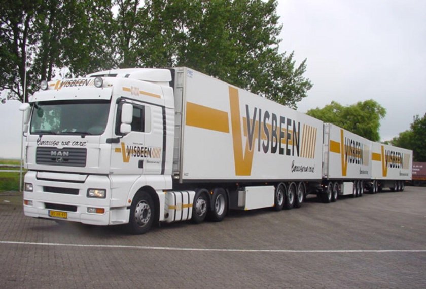 Автопоезд Scania LBT