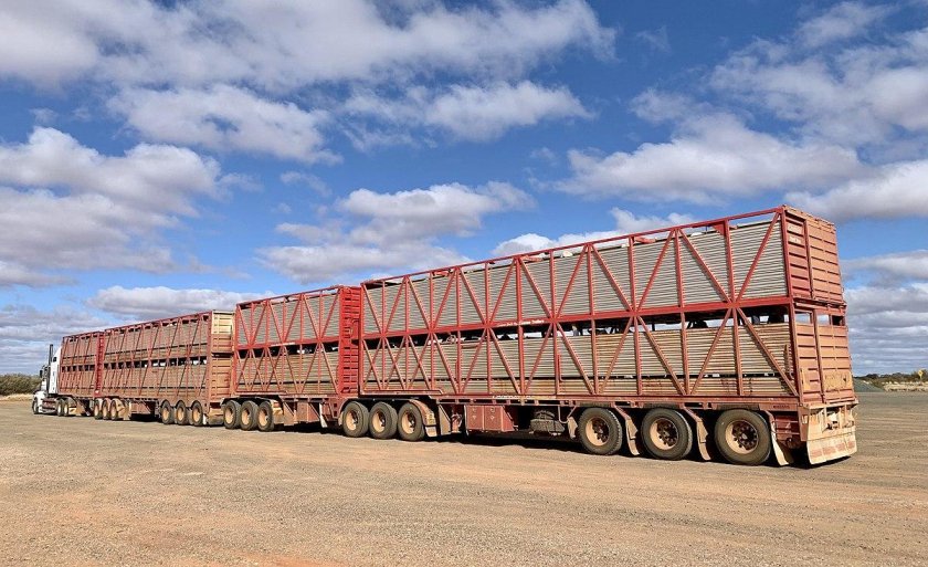 Автопоезд вл Лоджистик