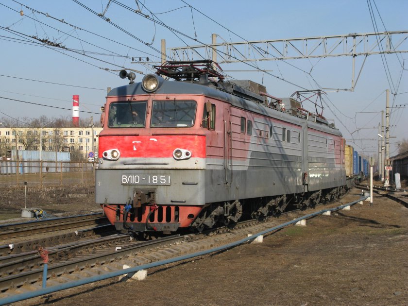 Вл 80 в станция Чукурсай