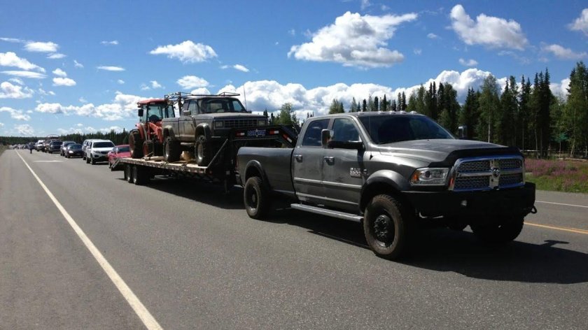 Dodge Ram 3500 автовоз