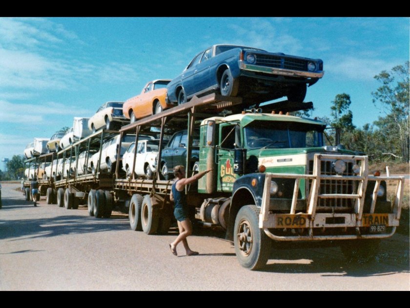 Freightliner Road Train 70х