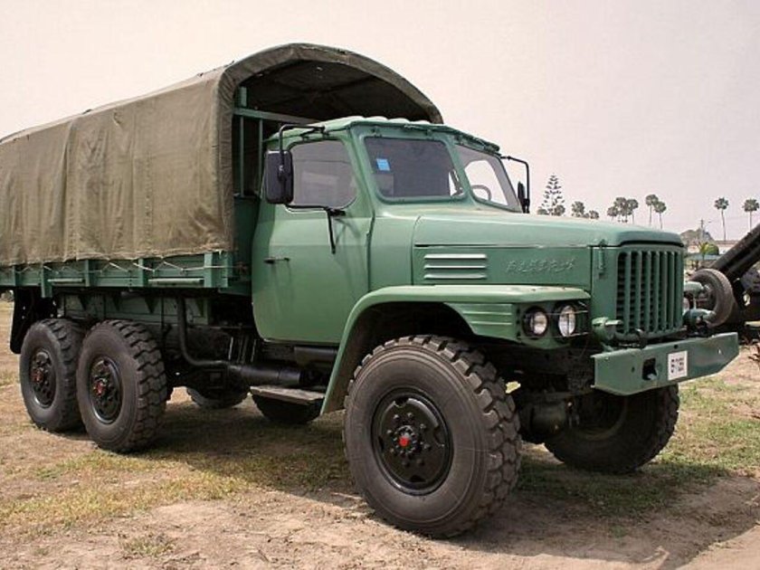 Грузовик «Dongfeng» eq240