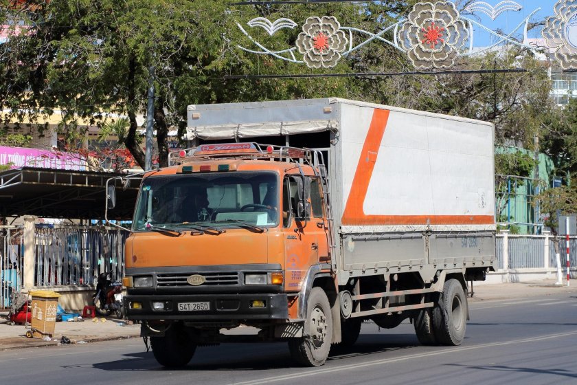 Грузовики в Азии