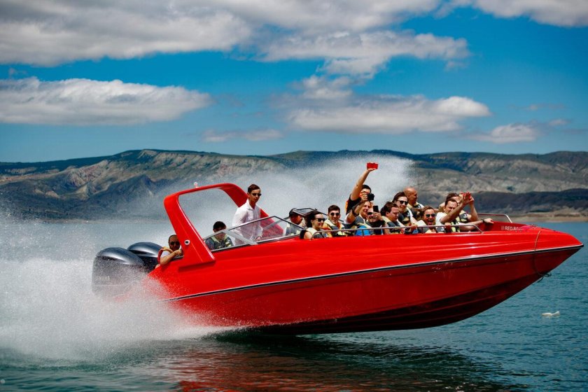 Сулакский каньон катание на катере