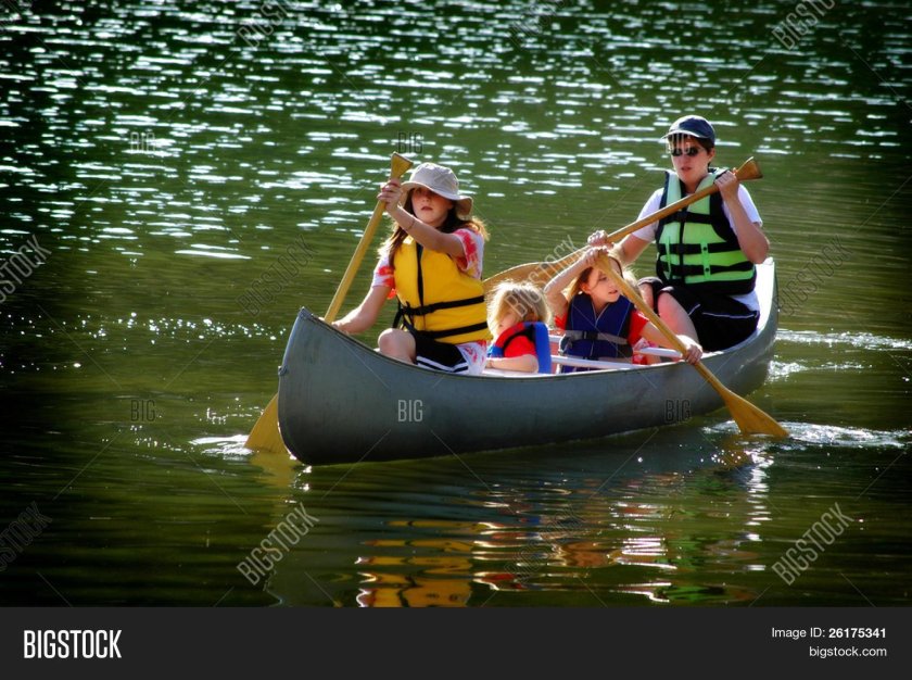 Кататься на лодке