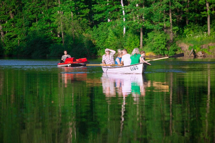 Катание на катамаране