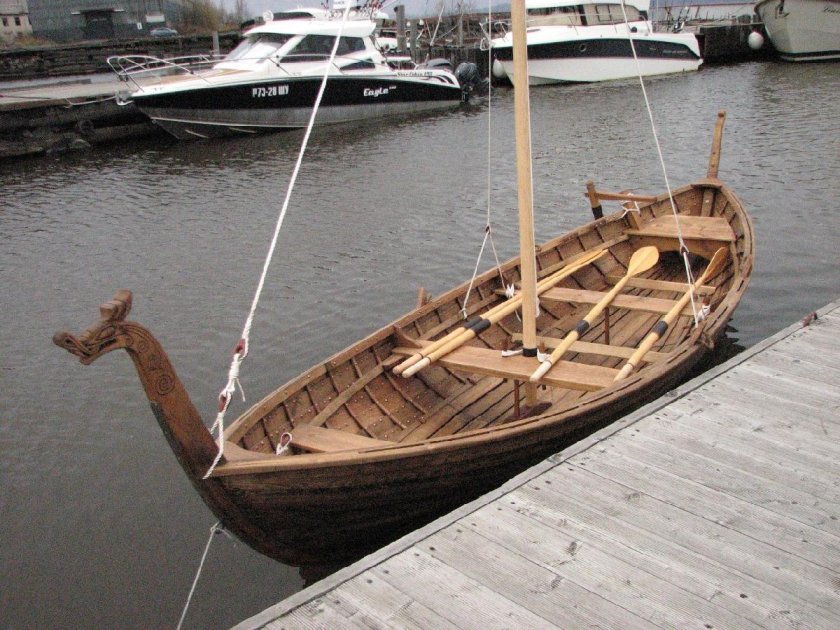 Парусный Вельбот