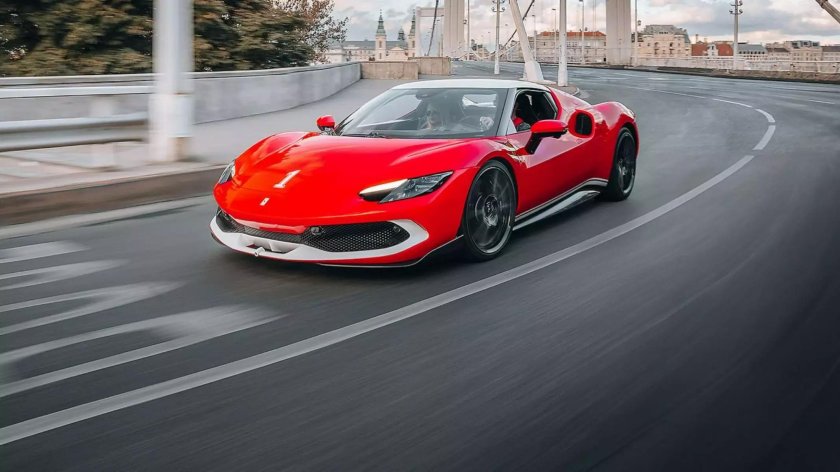 Феррари 296 gtb