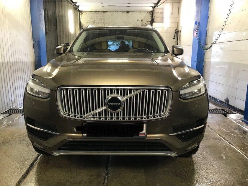 Volvo xc90 2021