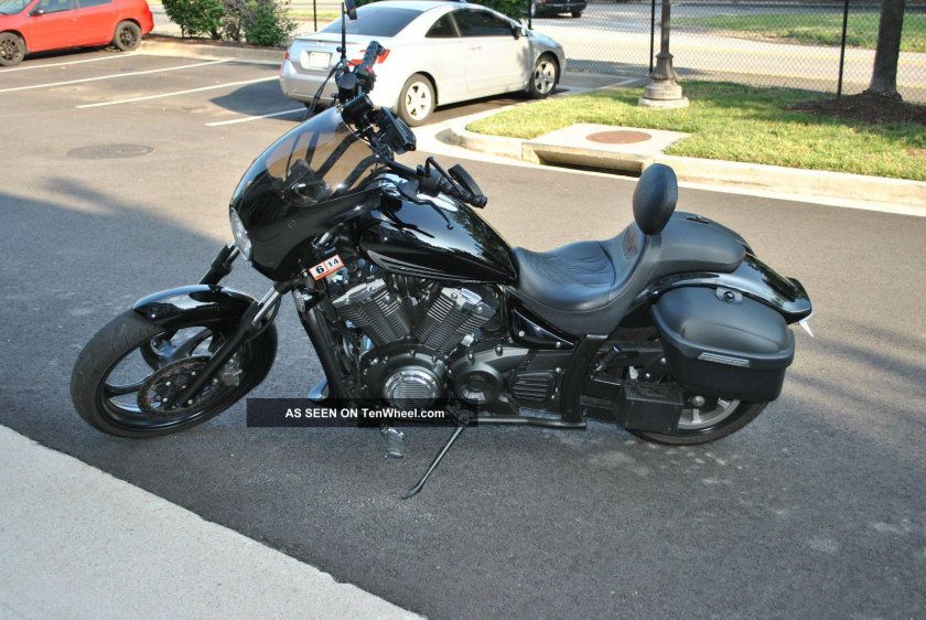 Yamaha Stryker 1300 обтекатель