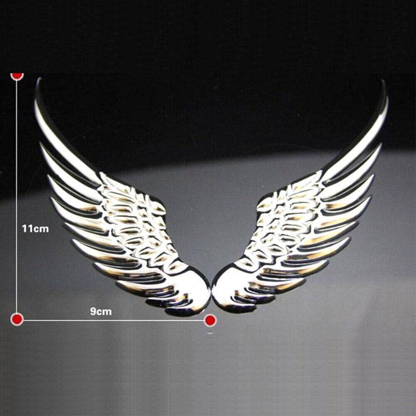 Марка автомобиля с крыльями