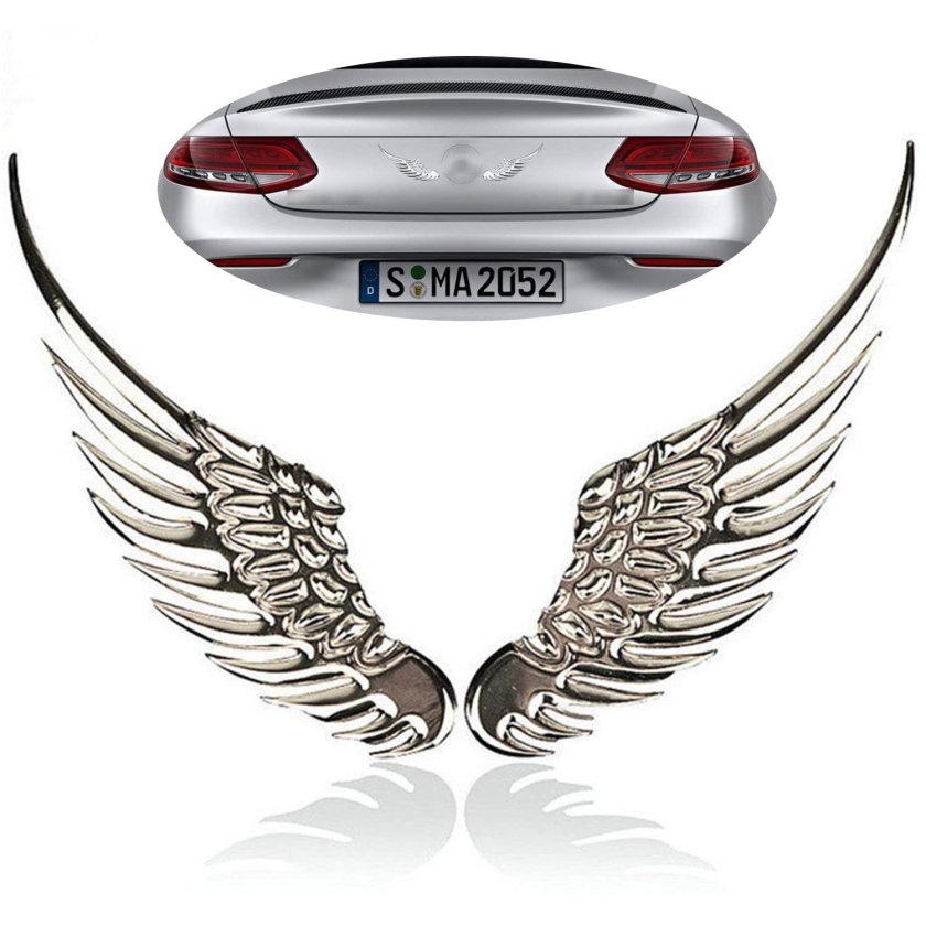 Машина со значком ангела