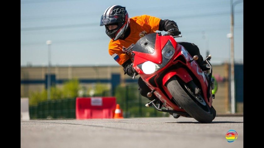 Джимхана на мотоцикле